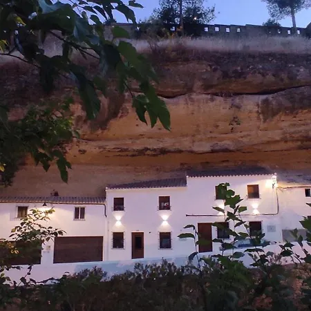 Casa Cueva Chicas Del Puente * Setenil De Las Bodegas