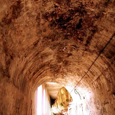 Сasa de vacaciones Casa Cueva Chicas Del Puente