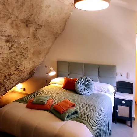 Casa Cueva Chicas Del Puente